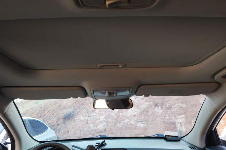 Used Kia Sportage R 2012 2.0L Automatic Two-Wheel Drive GL Trim Headliner