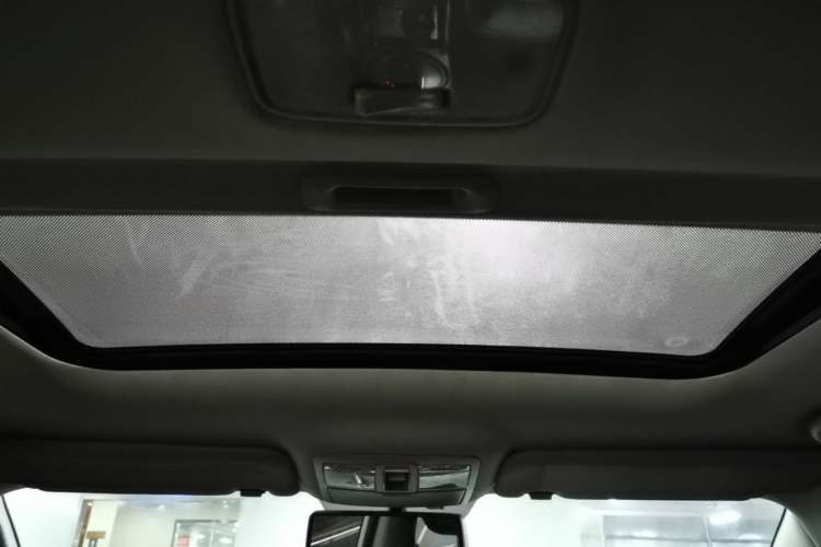 Used Kia Sportage R 2012 2.0L Automatic Two-Wheel Drive GLS Headliner