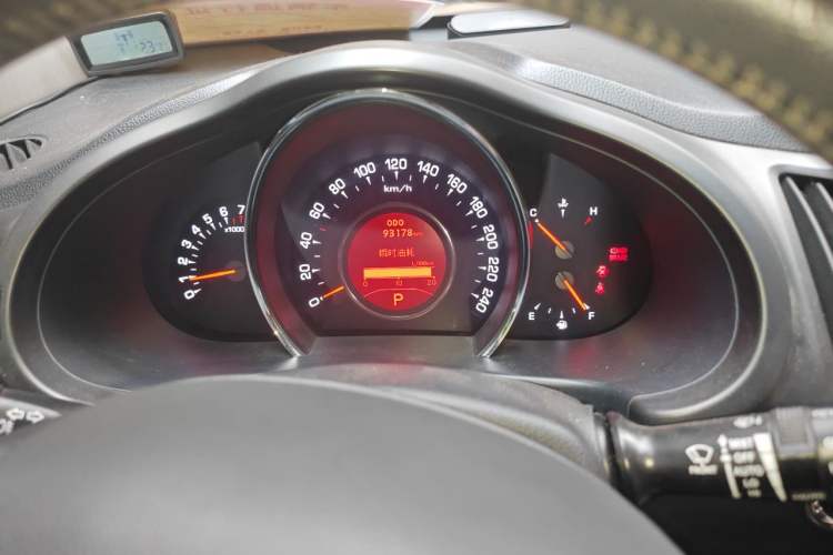 Used Kia Sportage R 2012 2.0L Automatic Two-Wheel Drive NAVI Instrument Cluster