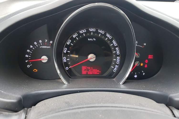Used Kia Sportage R 2012 2.0L Automatic Two-Wheel Drive GLS Instrument Cluster