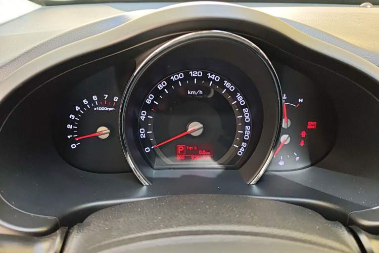 Used Kia Sportage R 2012 2.0L Automatic Two-Wheel Drive GL Trim Instrument Cluster