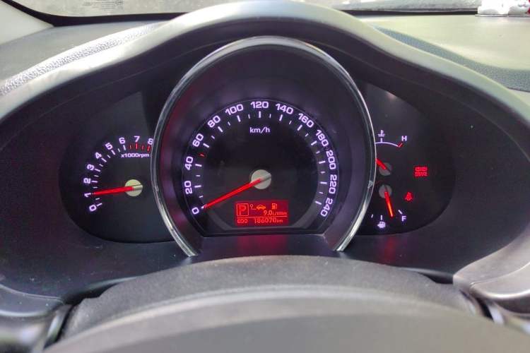 Used Kia Sportage R 2012 2.0L Automatic Two-Wheel Drive GLS Instrument Cluster