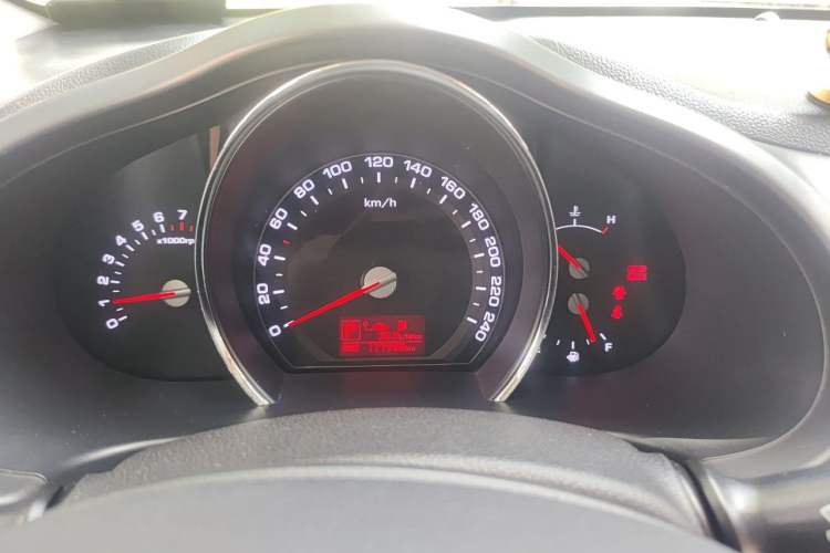 Used Kia Sportage R 2012 2.0L Automatic Two-Wheel Drive GLS Instrument Cluster