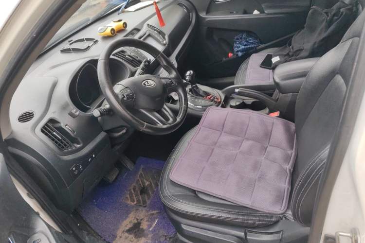 Used Kia Sportage R 2012 2.0L Automatic Two-Wheel Drive NAVI Left Front Seat