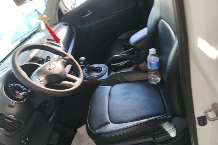 Used Kia Sportage R 2012 2.0L Automatic Two-Wheel Drive GL Trim Left Front Seat