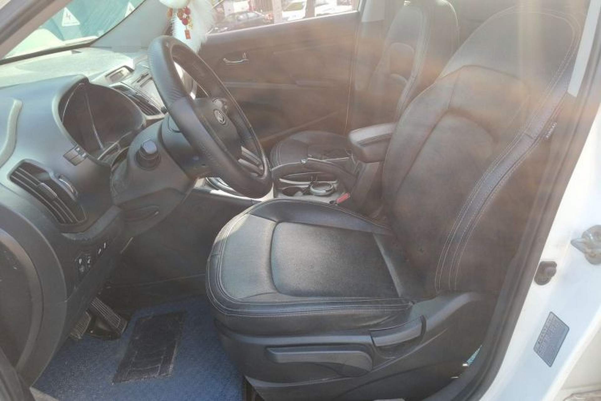 Used Kia Sportage R 2012 2.0L Automatic Two-Wheel Drive NAVI Left Front Seat