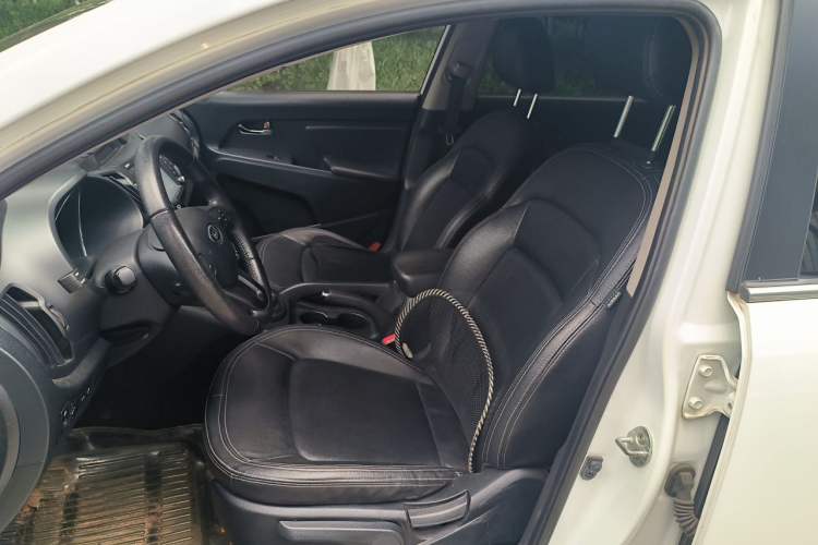 Used Kia Sportage R 2012 2.0L Automatic Two-Wheel Drive NAVI Left Front Seat