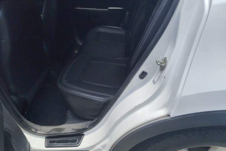 Used Kia Sportage R 2012 2.0L Automatic Two-Wheel Drive GLS Left Rear Seat