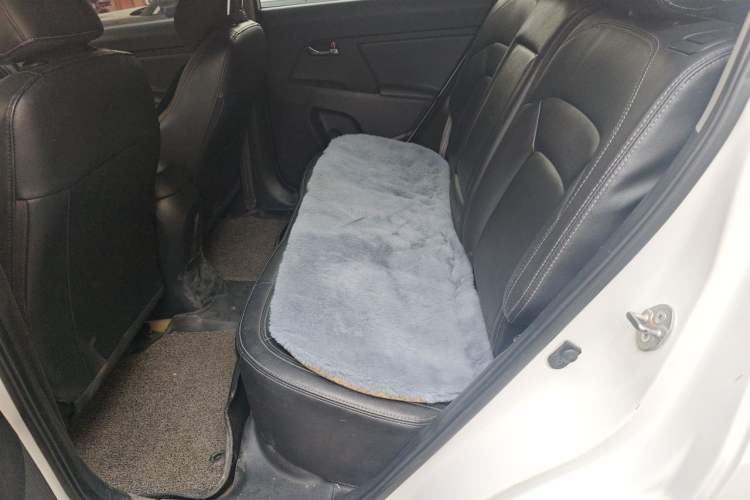 Used Kia Sportage R 2012 2.0L Automatic Two-Wheel Drive NAVI Left Rear Seat