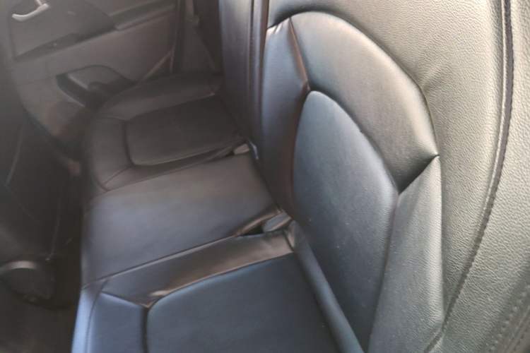 Used Kia Sportage R 2012 2.0L Automatic Two-Wheel Drive GL Trim Left Rear Seat