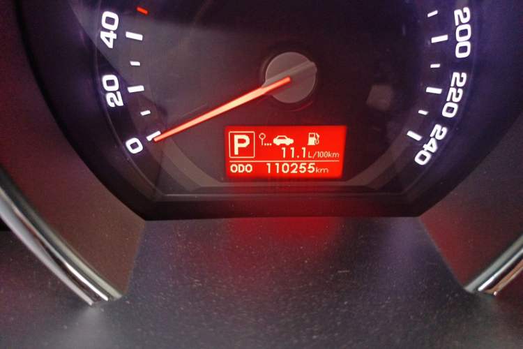 Used Kia Sportage R 2012 2.0L Automatic Two-Wheel Drive GLS Odometer Close Up