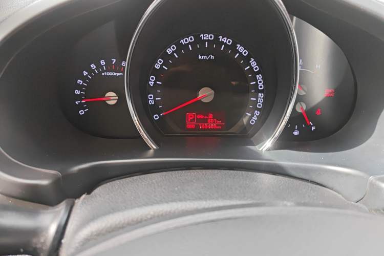 Used Kia Sportage R 2012 2.0L Automatic Two-Wheel Drive GLS Odometer Close Up