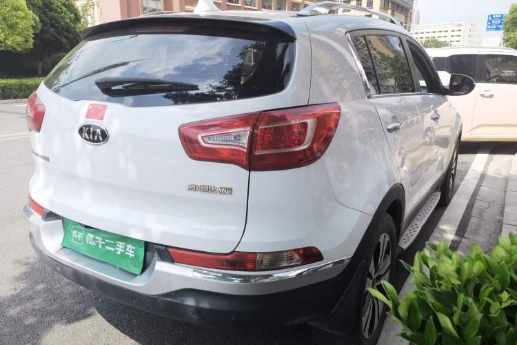 Used Kia Sportage R 2012 2.0L Manual Two-Wheel Drive GLS Rear Right 45 Deg