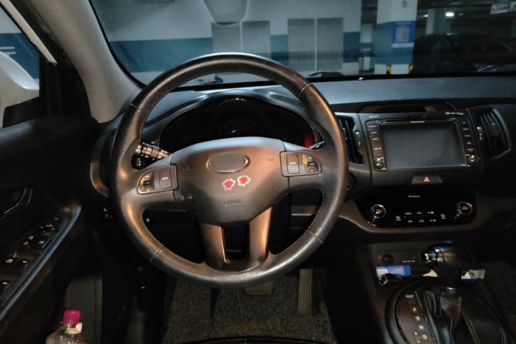 Used Kia Sportage R 2012 2.0L Automatic Two-Wheel Drive NAVI Steering Wheel