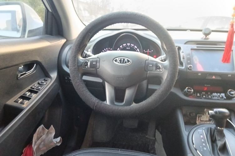 Used Kia Sportage R 2012 2.0L Automatic Two-Wheel Drive GLS Steering Wheel