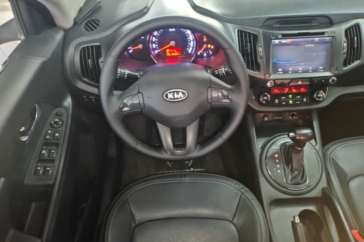 Used Kia Sportage R 2012 2.0L Automatic Two-Wheel Drive GLS Steering Wheel