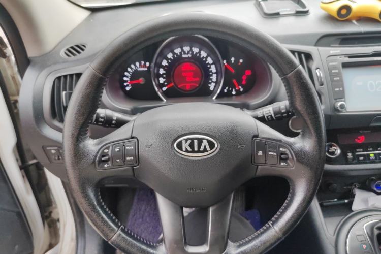 Used Kia Sportage R 2012 2.0L Automatic Two-Wheel Drive NAVI Steering Wheel