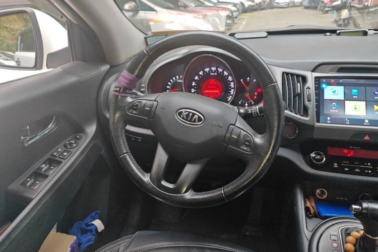 Used Kia Sportage R 2012 2.0L Automatic Two-Wheel Drive NAVI Steering Wheel
