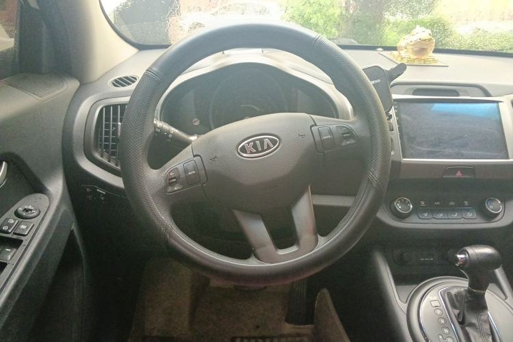 Used Kia Sportage R 2012 2.0L Automatic Two-Wheel Drive GL Trim Steering Wheel