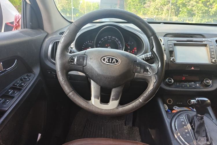Used Kia Sportage R 2012 2.0L Automatic Two-Wheel Drive GLS Steering Wheel