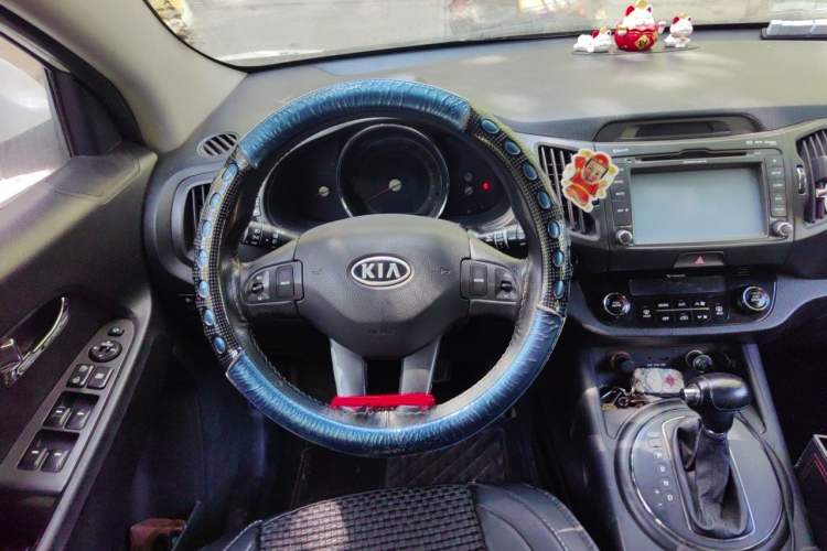 Used Kia Sportage R 2012 2.0L Automatic Two-Wheel Drive GLS Steering Wheel