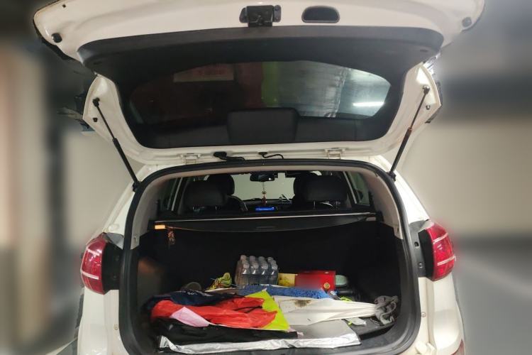 Used Kia Sportage R 2012 2.0L Automatic Two-Wheel Drive NAVI Trunk