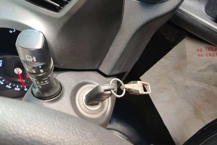 Used Kia Sportage R 2012 2.0L Automatic Two-Wheel Drive GL Trim Vehicle Key