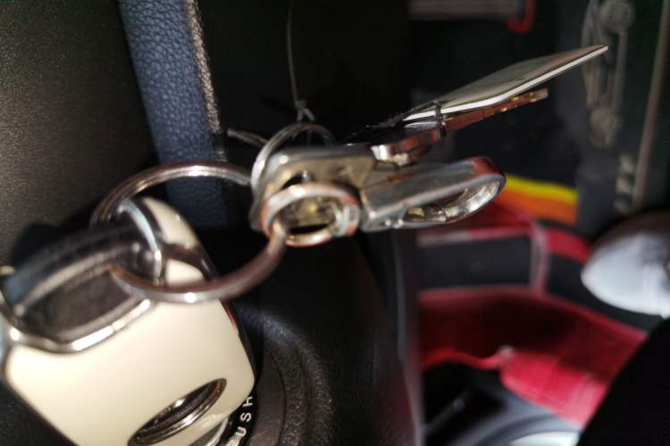 Used Kia Sportage R 2012 2.0L Automatic Two-Wheel Drive GL Trim Vehicle Key