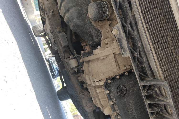 Used Kia Sportage R 2012 2.0L Automatic Two-Wheel Drive GLS Chassis Front