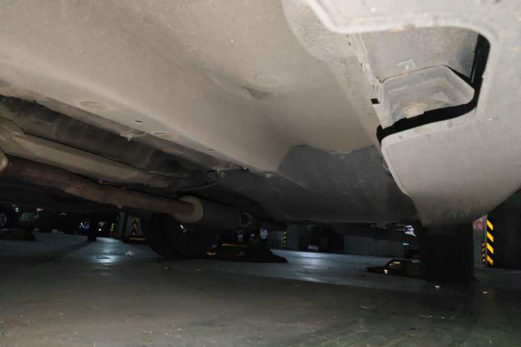 Used Kia Sportage R 2012 2.0L Automatic Two-Wheel Drive GLS Chassis Front Left