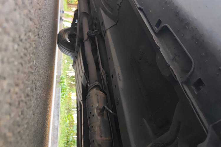 Used Kia Sportage R 2012 2.0L Automatic Two-Wheel Drive GL Trim Chassis Front Right