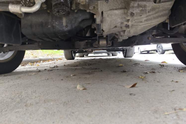 Used Kia Sportage R 2012 2.0L Manual Two-Wheel Drive GLS Chassis Front