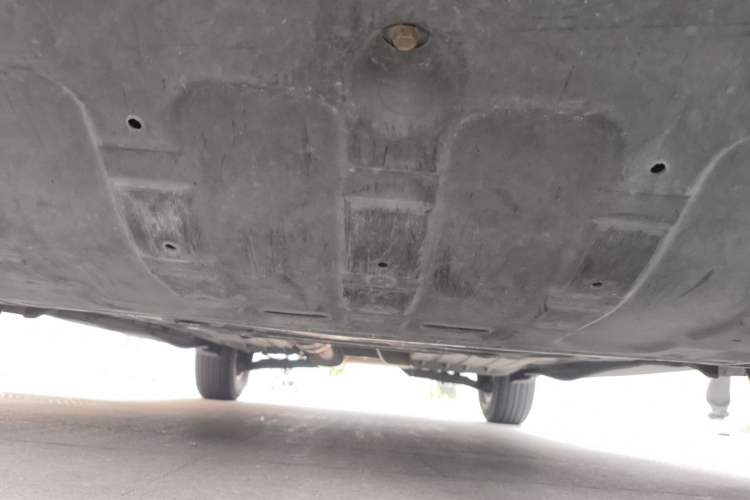 Used Kia Sportage R 2012 2.0L Automatic Two-Wheel Drive GL Trim Chassis Front