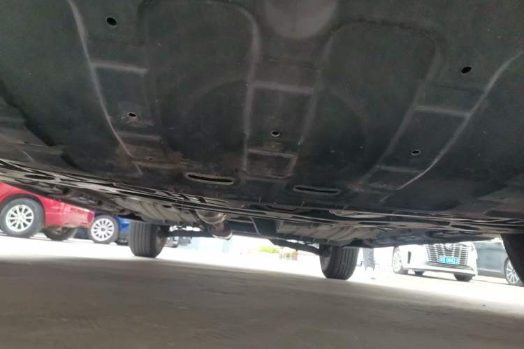 Used Kia Sportage R 2012 2.0L Automatic Two-Wheel Drive GL Trim Chassis Front