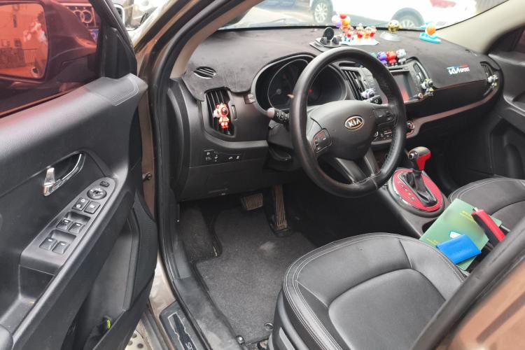 Used Kia Sportage R 2012 2.0L Automatic Two-Wheel Drive GLS Driver Seat