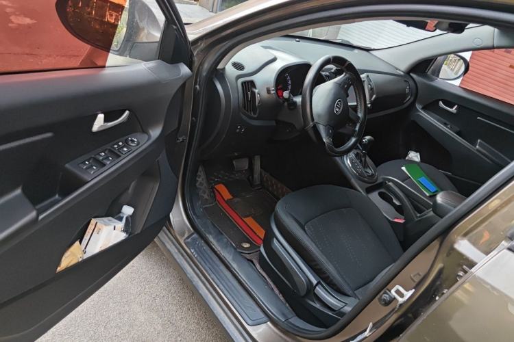 Used Kia Sportage R 2012 2.0L Automatic Two-Wheel Drive GL Trim Driver Seat