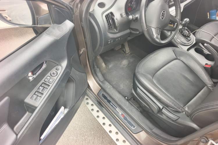 Used Kia Sportage R 2012 2.0L Automatic Two-Wheel Drive GLS Driver Seat