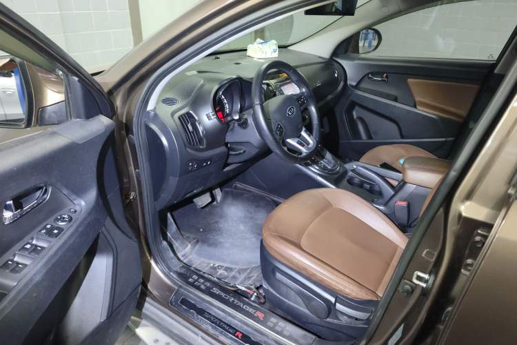 Used Kia Sportage R 2012 2.0L Automatic Two-Wheel Drive GLS Driver Seat