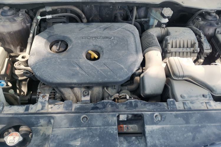 Used Kia Sportage R 2012 2.0L Automatic Two-Wheel Drive GL Trim Engine Bay