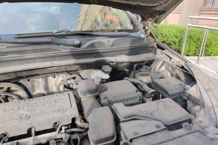 Used Kia Sportage R 2012 2.4L Automatic 4x4 GLS Engine Bay Left