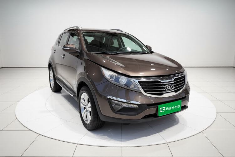 Used Kia Sportage R 2012 2.0L Automatic Two-Wheel Drive GLS Exterior 2