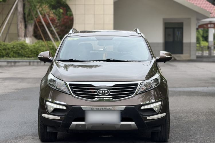 Used Kia Sportage R 2012 2.0L Automatic Two-Wheel Drive GLS Exterior 2