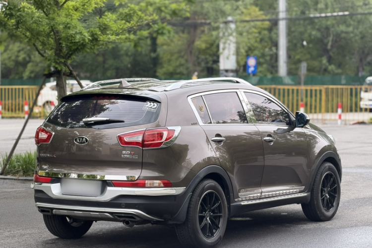 Used Kia Sportage R 2012 2.0L Automatic Two-Wheel Drive GLS Exterior 5
