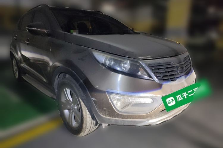 Used Kia Sportage R 2012 2.0L Automatic Two-Wheel Drive GLS Front Right 45 Deg
