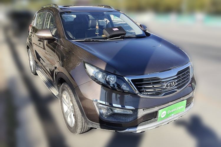Used Kia Sportage R 2012 2.0L Automatic Two-Wheel Drive GLS Front Right 45 Deg