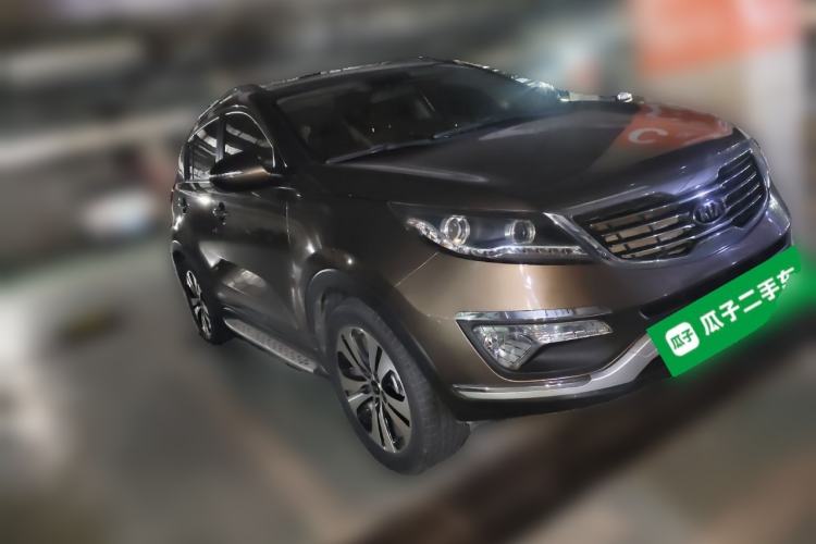 Used Kia Sportage R 2012 2.0L Automatic Two-Wheel Drive GLS Front Right 45 Deg