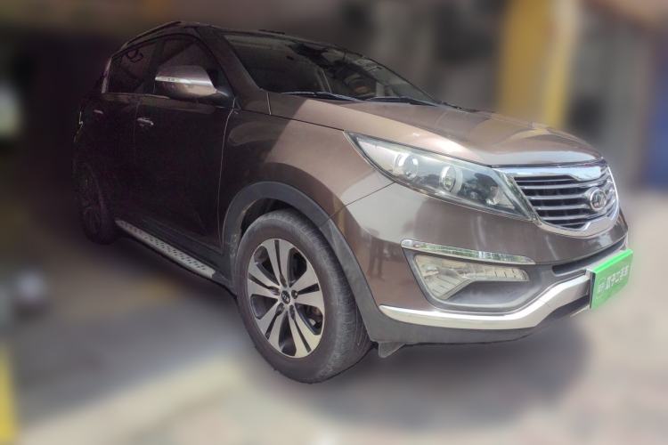 Used Kia Sportage R 2012 2.0L Automatic Two-Wheel Drive GLS Front Right 45 Deg