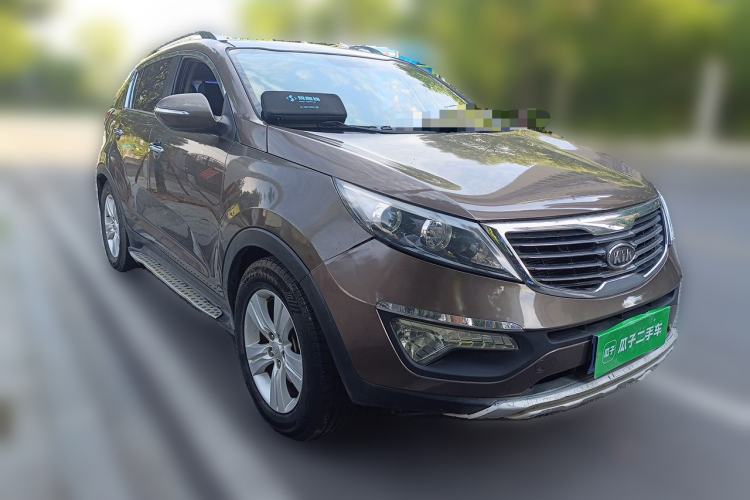 Used Kia Sportage R 2012 2.0L Automatic Two-Wheel Drive GLS Front Right 45 Deg