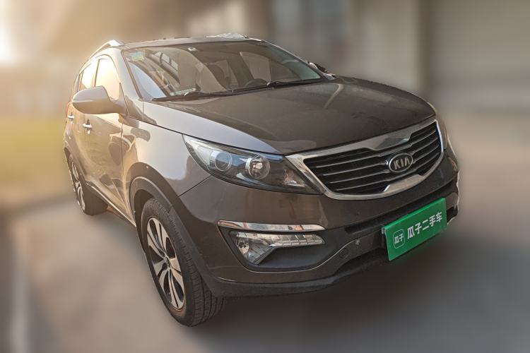 Used Kia Sportage R 2012 2.0L Automatic Two-Wheel Drive GLS Front Right 45 Deg