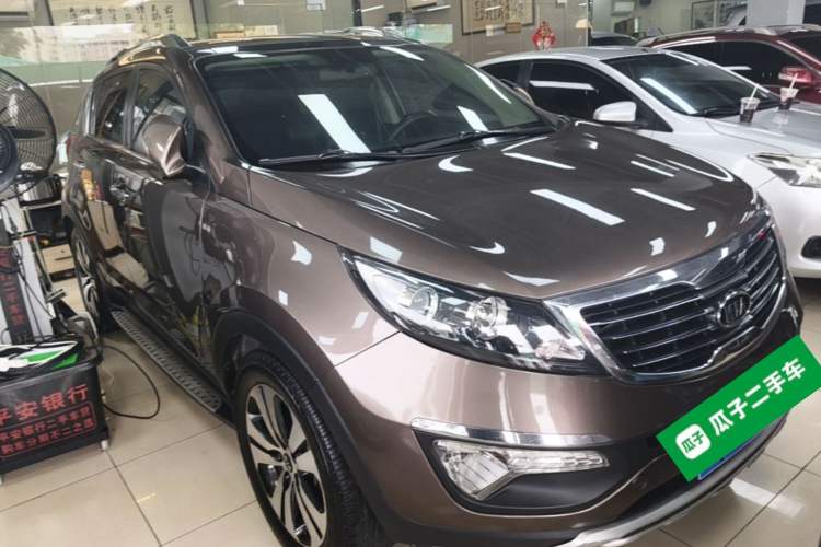 Used Kia Sportage R 2012 2.0L Automatic Two-Wheel Drive NAVI Front Right 45 Deg